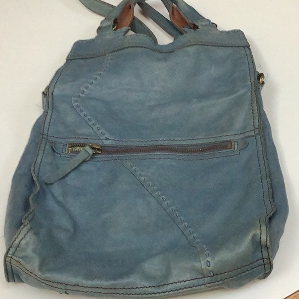 Lucky Brand “Abbey Road” crossbody - Picture 2 of 7